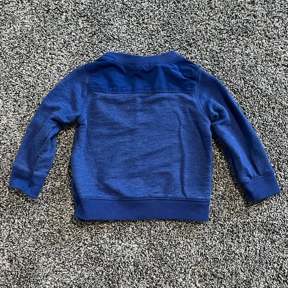 Knit sweater with button - Picture 3 of 3